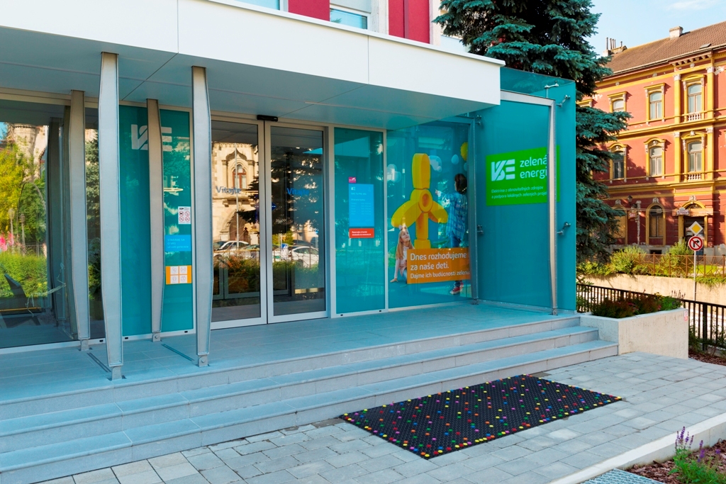 VSE ubezpečuje zákazníkov, že dodávka elektriny je pre nich zabezpečená